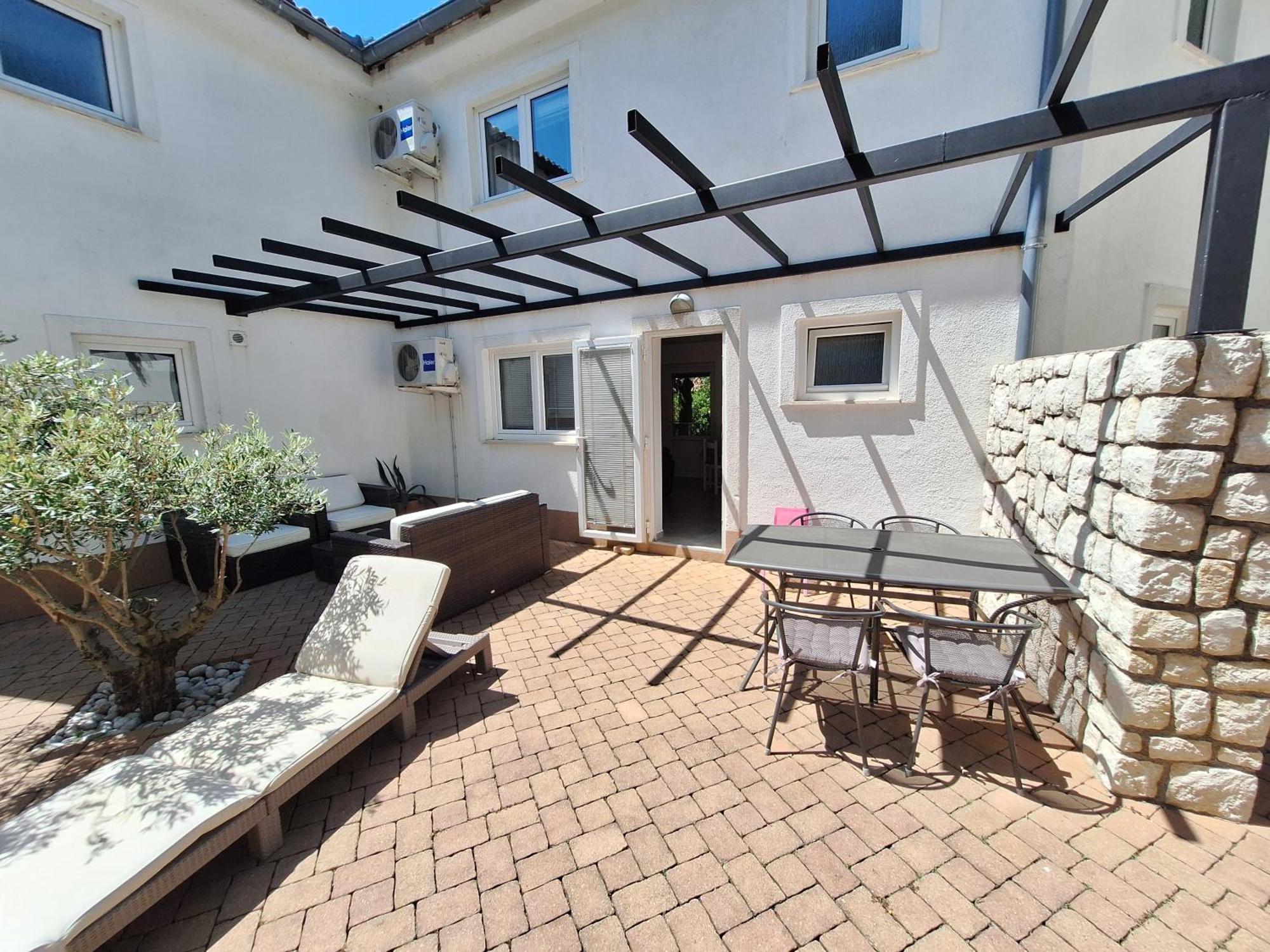 Villa Haus Niko Senj  Extérieur photo