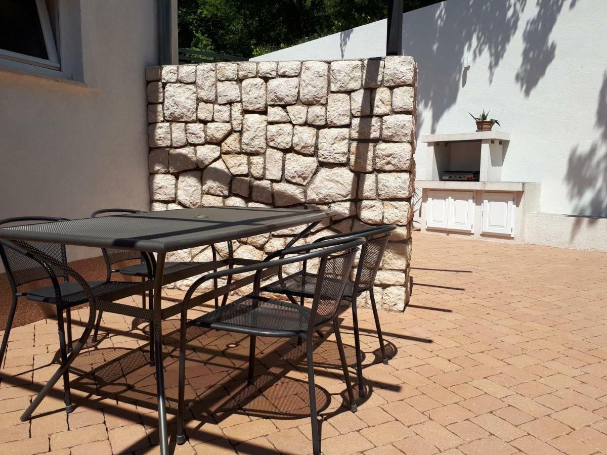 Villa Haus Niko Senj  Extérieur photo